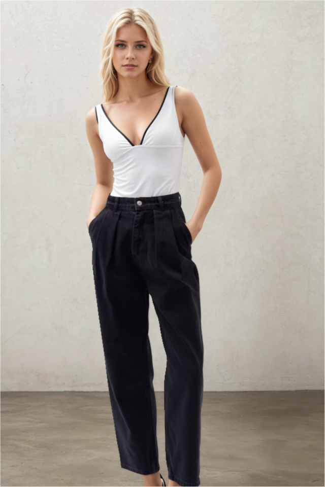 Siyah Mom Jeans – Yüksek Bel Düz Paça Düğmeli